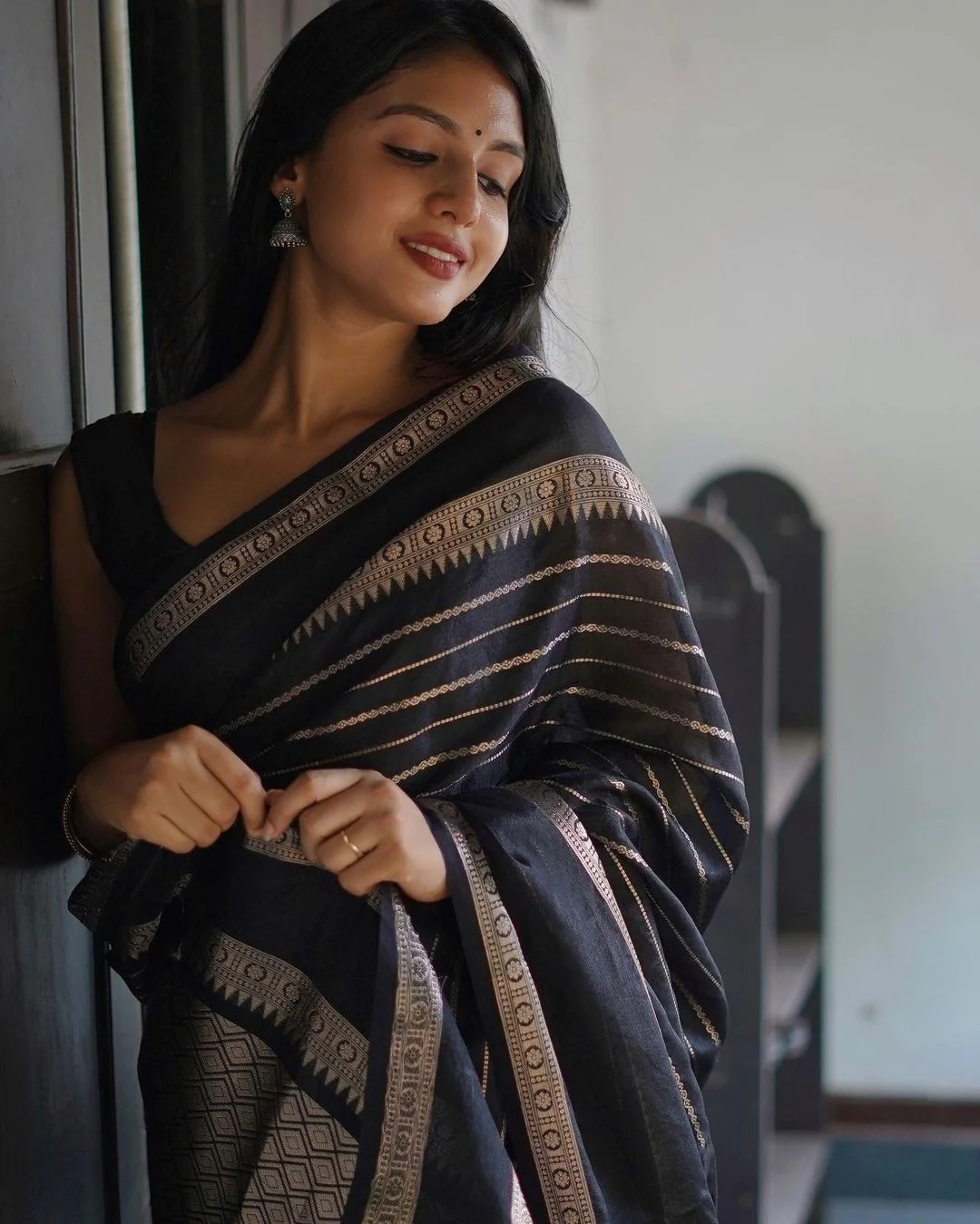 Black & Silver Combination Pure Soft Semi-Silk Saree Stylish Blouse - Suratm 8
