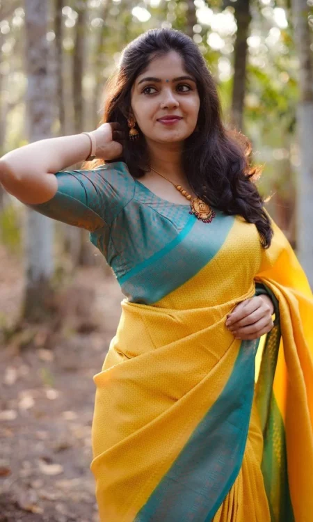 Yellow & Firozi Combination Pure Soft Semi Silk Saree with Attractive Blouse Piece